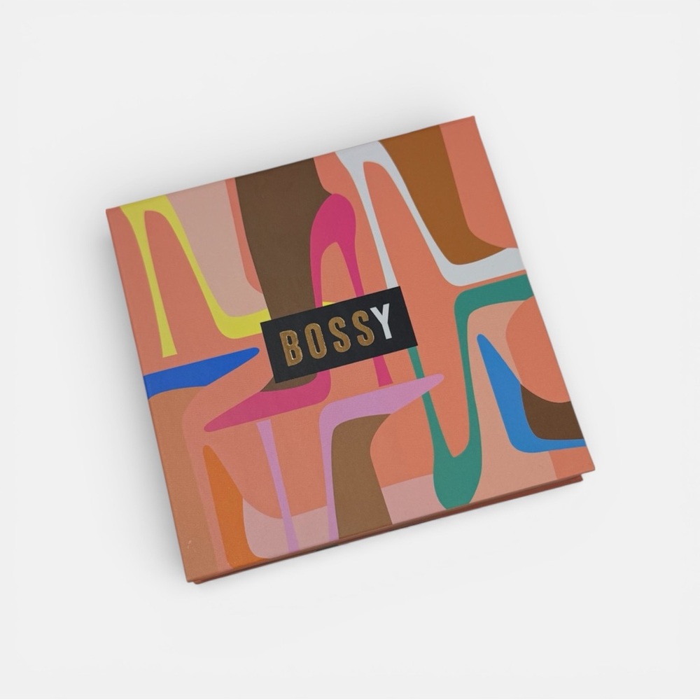 Bossy Eyeshadow Palette - Style Meets Substance - Picture 2 of 5